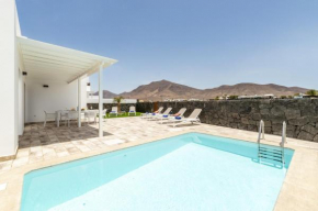 Villa Montane by Villa Plus